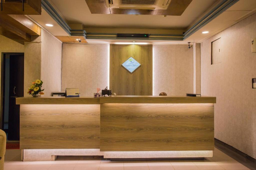 Hotel Tropical Daisy Dhaka Exterior foto